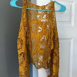 Mustard colored lace vest w/ tags
